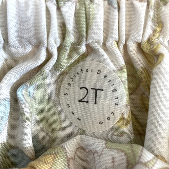 Floral skirts - handmade (set of two) size 2T - Picture 4 of 12